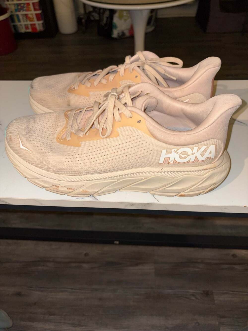Hoka Womens Arahi 7 Wide - Vanilla / Cream